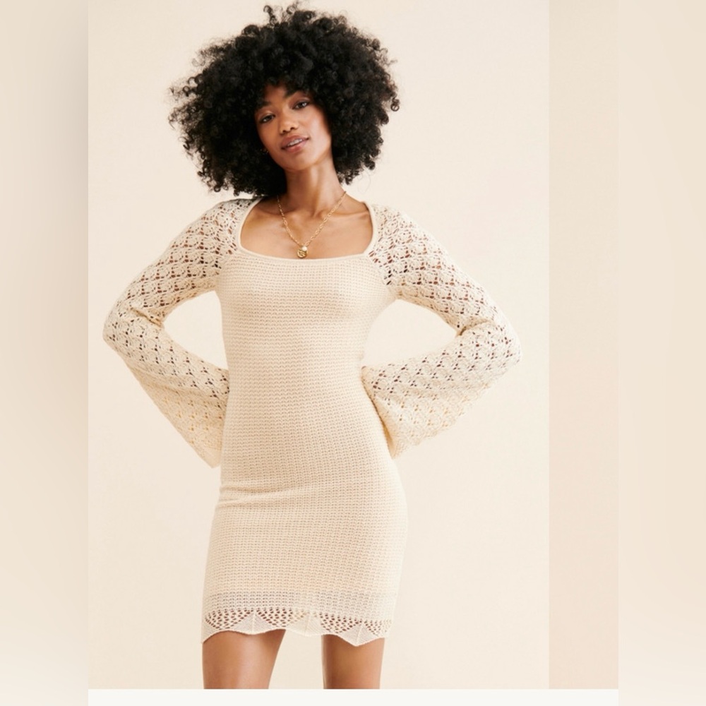 4SI3NNA Bell Sleeve Crochet Mini Dress Size Small